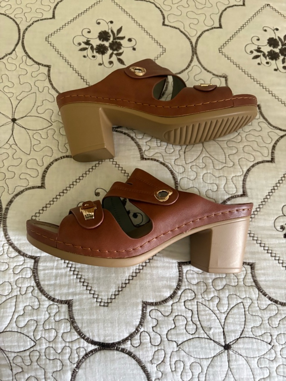 Tan Leather-Look Block Heel Mule with Gold Accents - Women